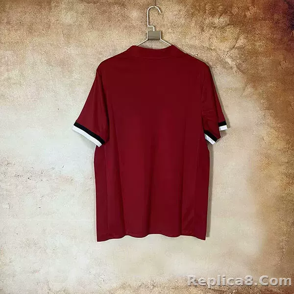 17-18 Manchester United Home Retro Jersey - detail