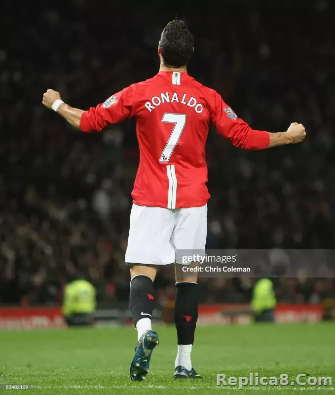 07-08 Manchester United Home Retro Jersey Player Edition - detail