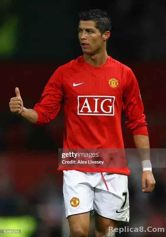 07-08 Manchester United Home Retro Jersey Player Edition - detail