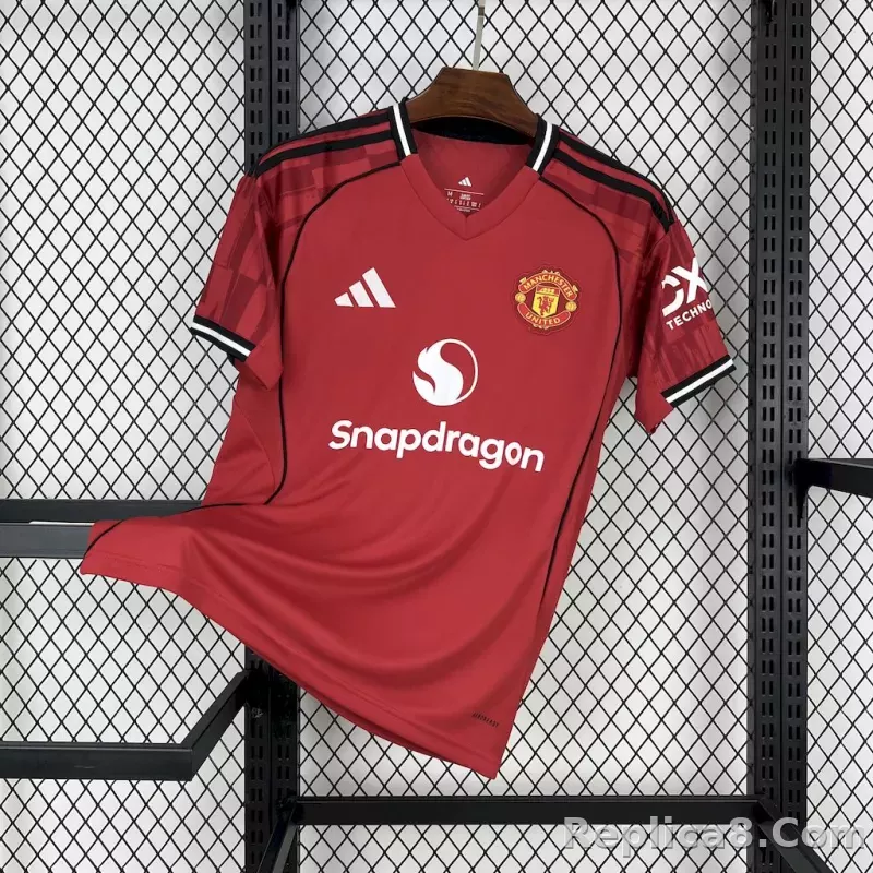 25-26 Manchester United Home Soccer Jersey