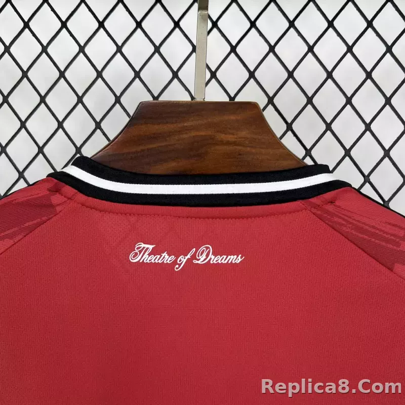 25-26 Manchester United Home Soccer Jersey - detail