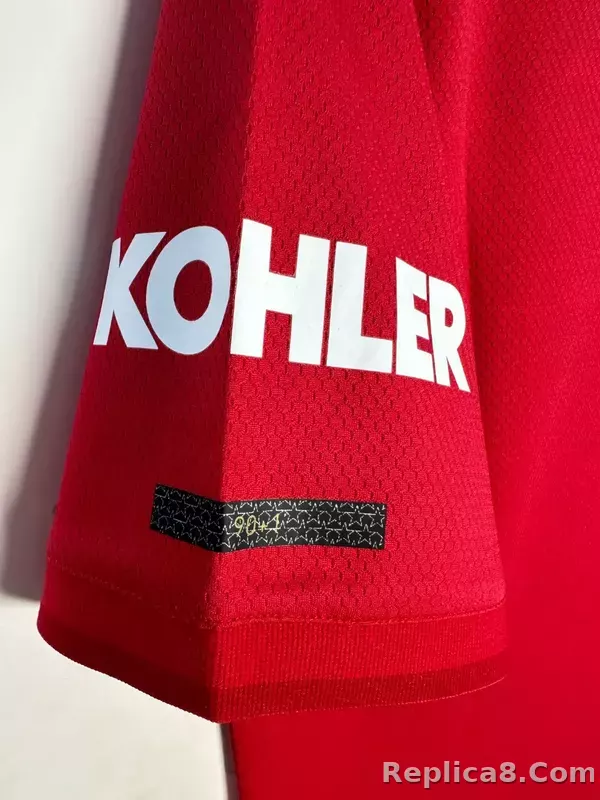 19-20 Manchester United Home Retro Jersey - detail