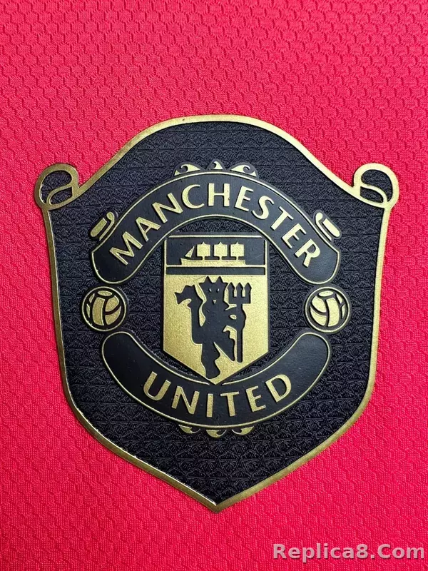 19-20 Manchester United Home Retro Jersey - detail