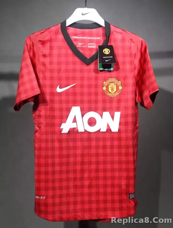 12-13 Manchester United Home Retro Jersey Player Edtion - detail