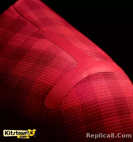 12-13 Manchester United Home Retro Jersey Player Edtion - detail