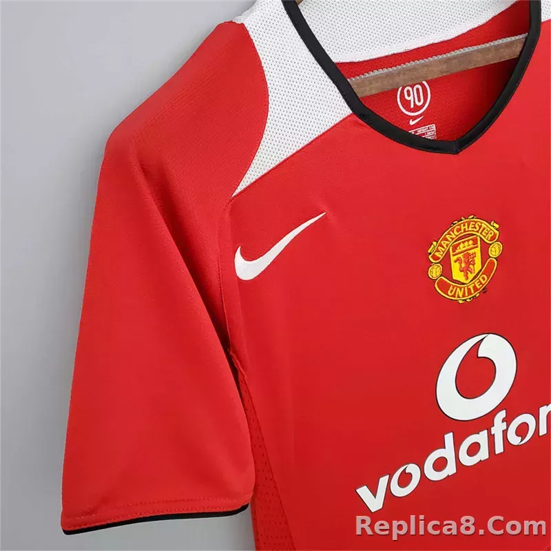 04-06 Manchester United Home Retro Jersey - detail