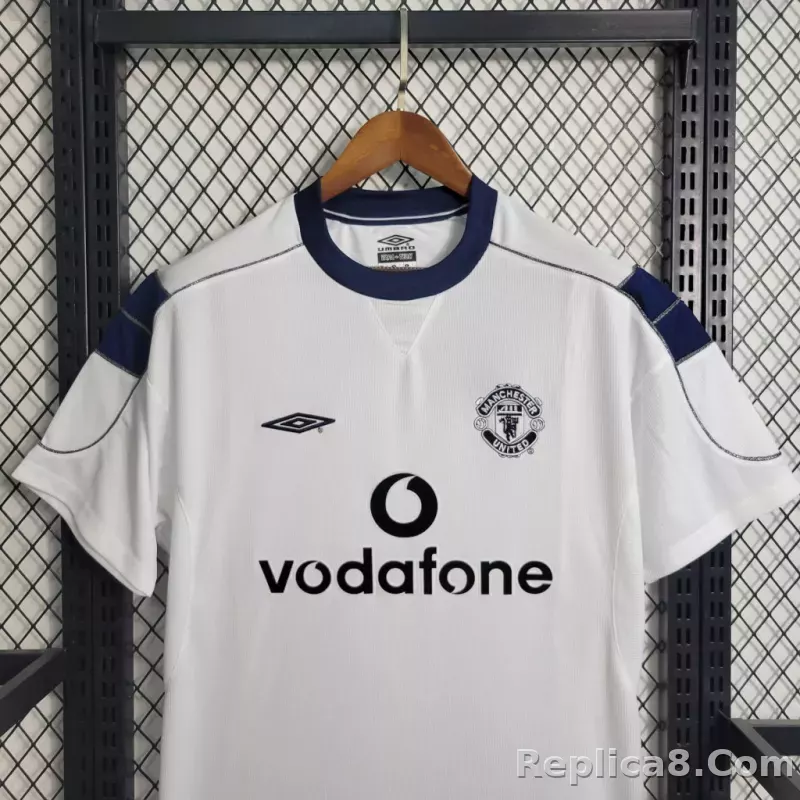 99-00 Manchester United Home Retro Jersey - detail