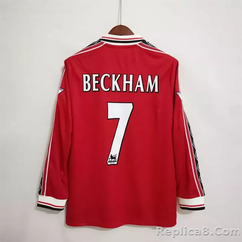 1998-1999 Manchester United Home Retro Jersey Long Sleeve - detail