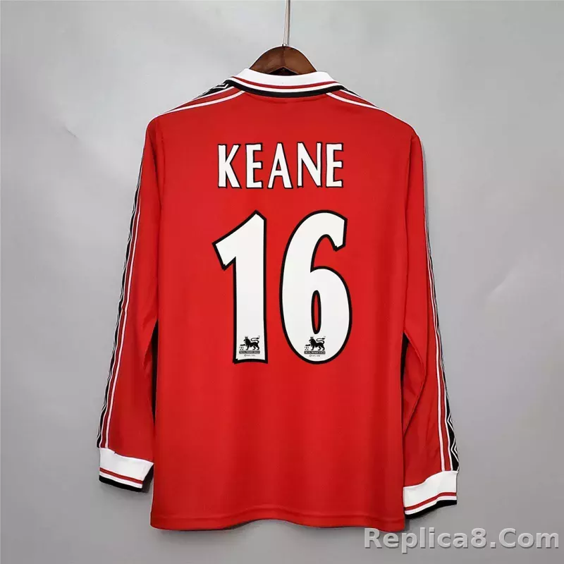 1998-1999 Manchester United Home Retro Jersey Long Sleeve - detail