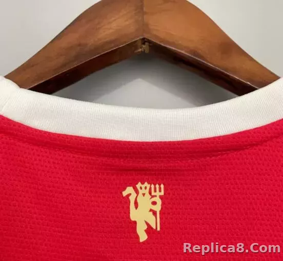 21-22 Manchester United Home Retro Jersey - detail