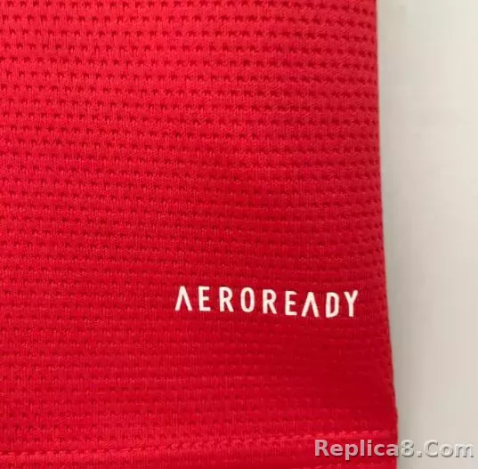 21-22 Manchester United Home Retro Jersey - detail