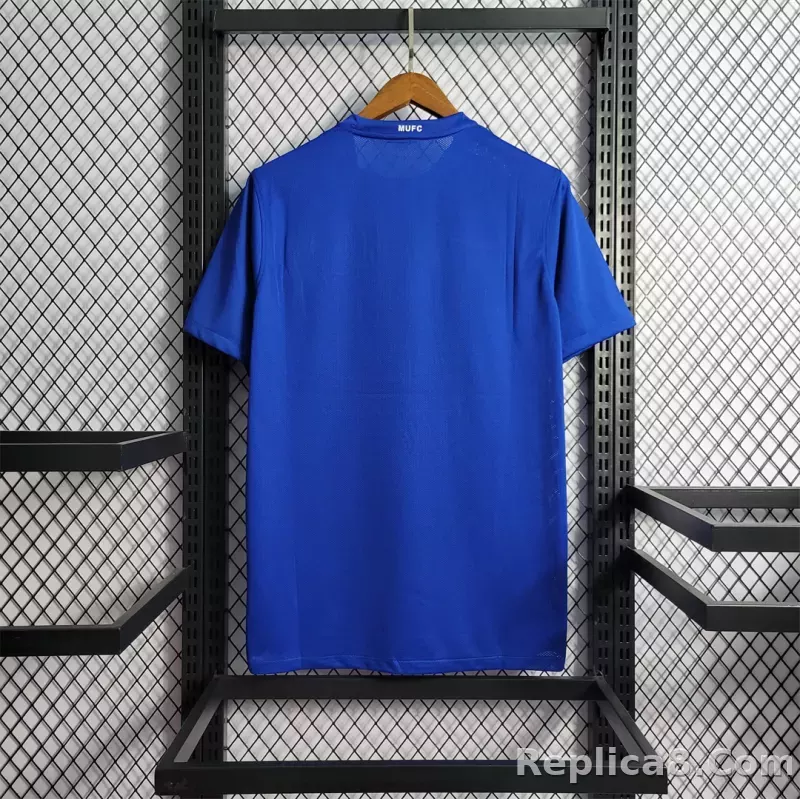 08-09 Manchester United Home Retro Jersey - detail