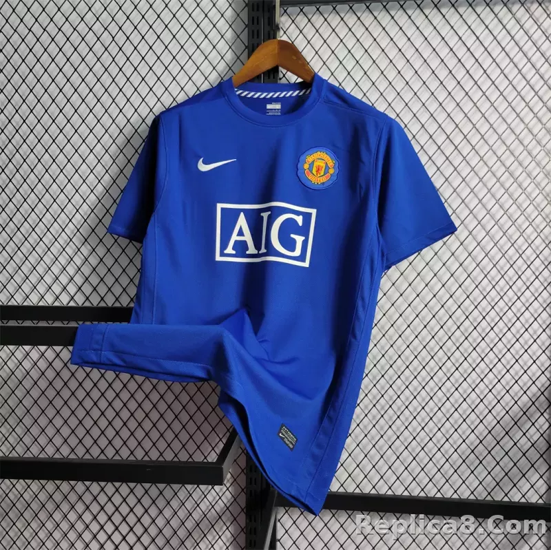 08-09 Manchester United Home Retro Jersey - detail