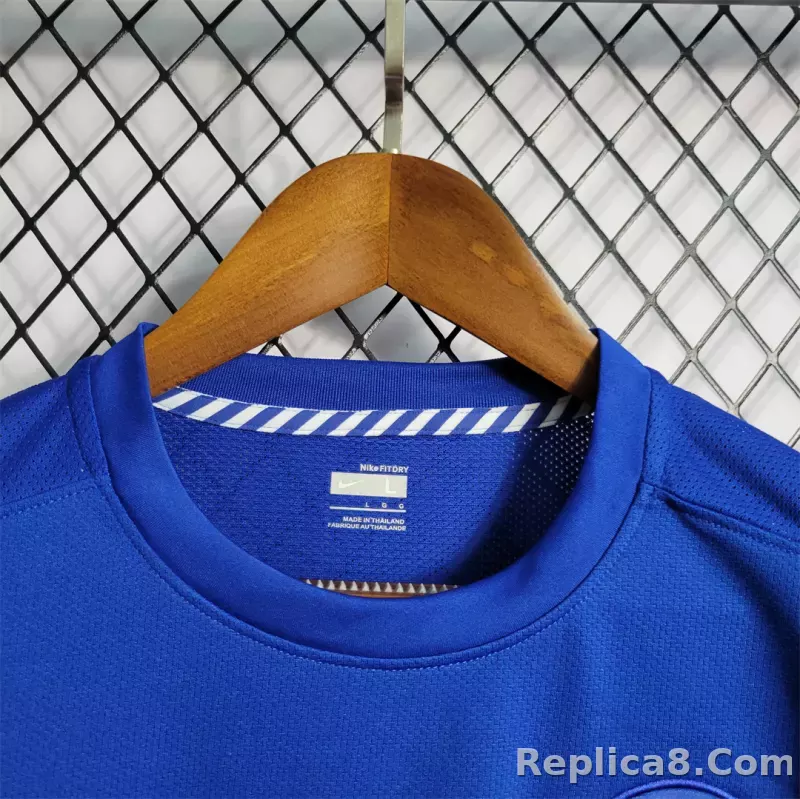 08-09 Manchester United Home Retro Jersey - detail