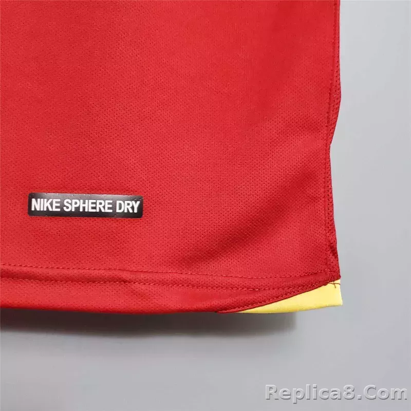 2006/07 Manchester United Home Retro Jersey - detail