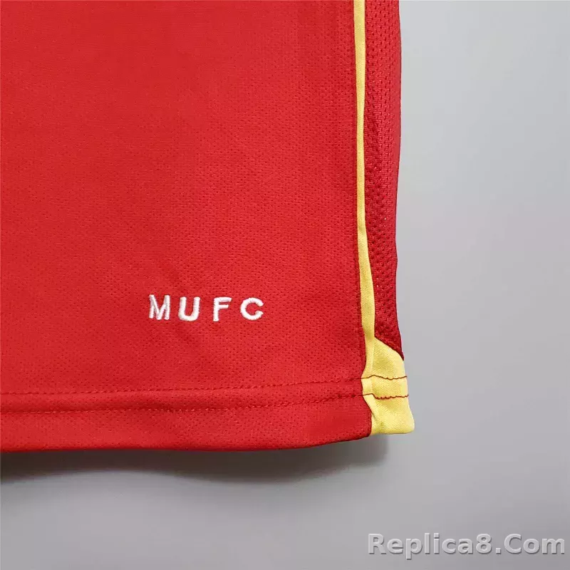 2006/07 Manchester United Home Retro Jersey - detail
