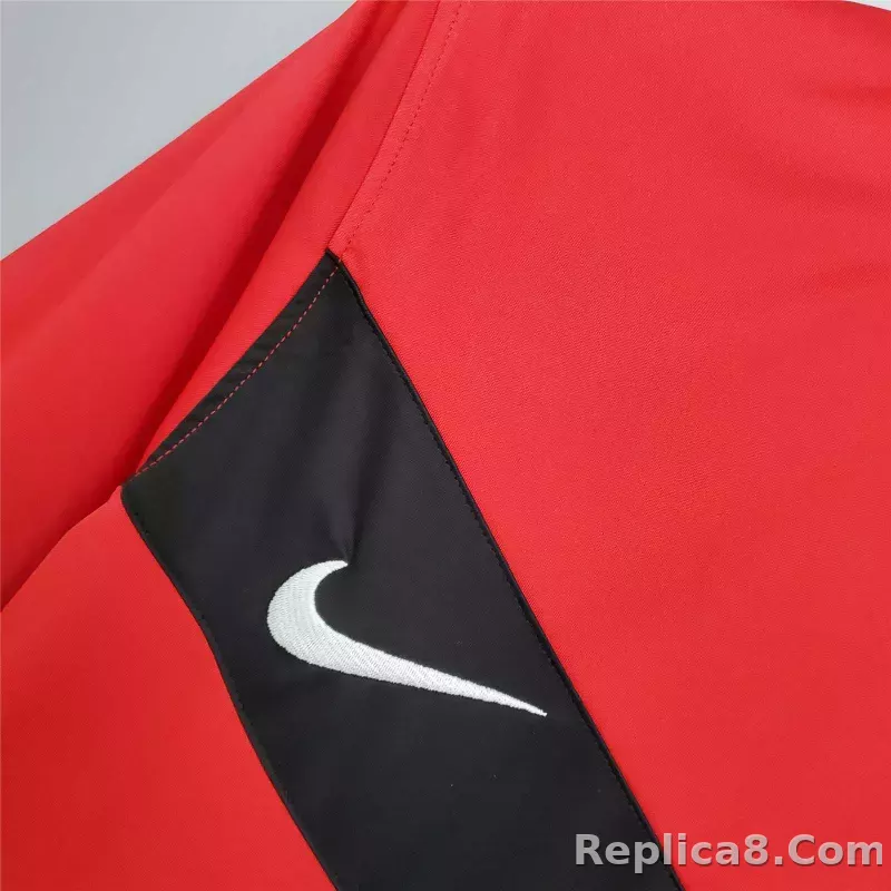 2009/10 Manchester United Home Retro Jersey - detail