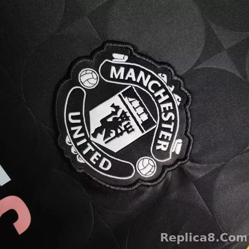 24-25 Manchester United  Joint Edition Special Kit - detail