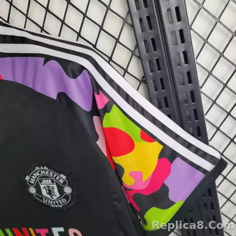 24-25 Manchester United  Joint Edition Special Kit - detail