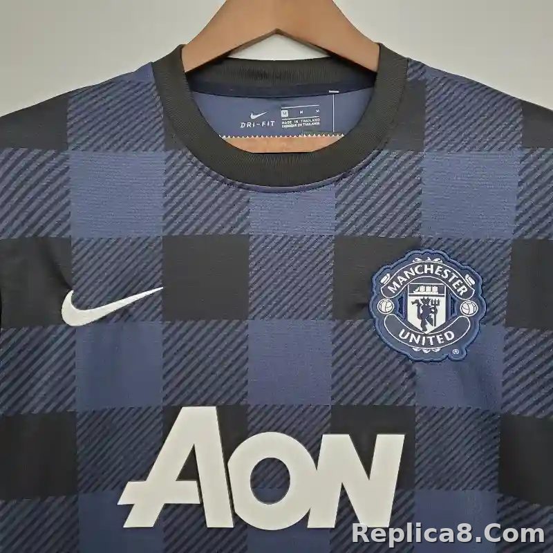 2013/14 Manchester United Home Retro Jersey - detail