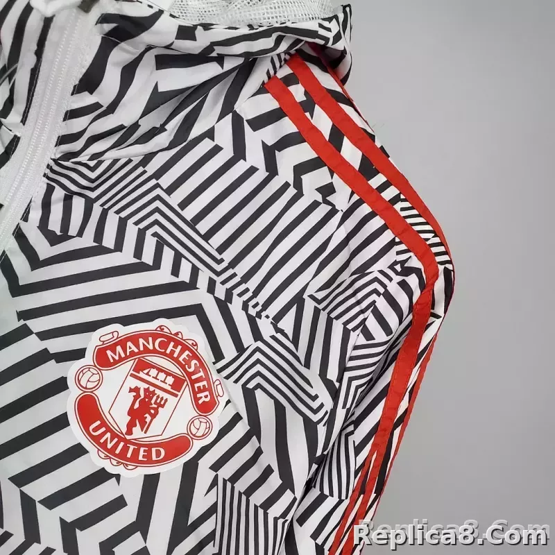 2021/2022 Manchester United Jersey Windbreaker Black-White Stripes - detail