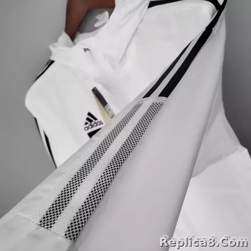 2021/2022 Manchester United Jersey Windbreaker White - detail
