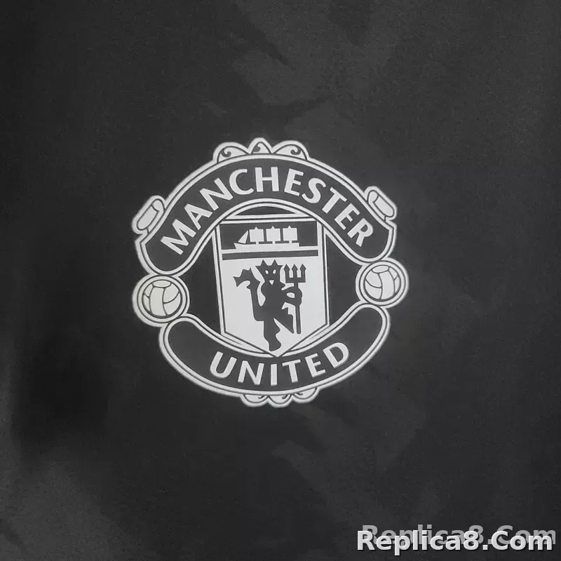2022/2023 Manchester United Windbreaker Black White Edge - detail