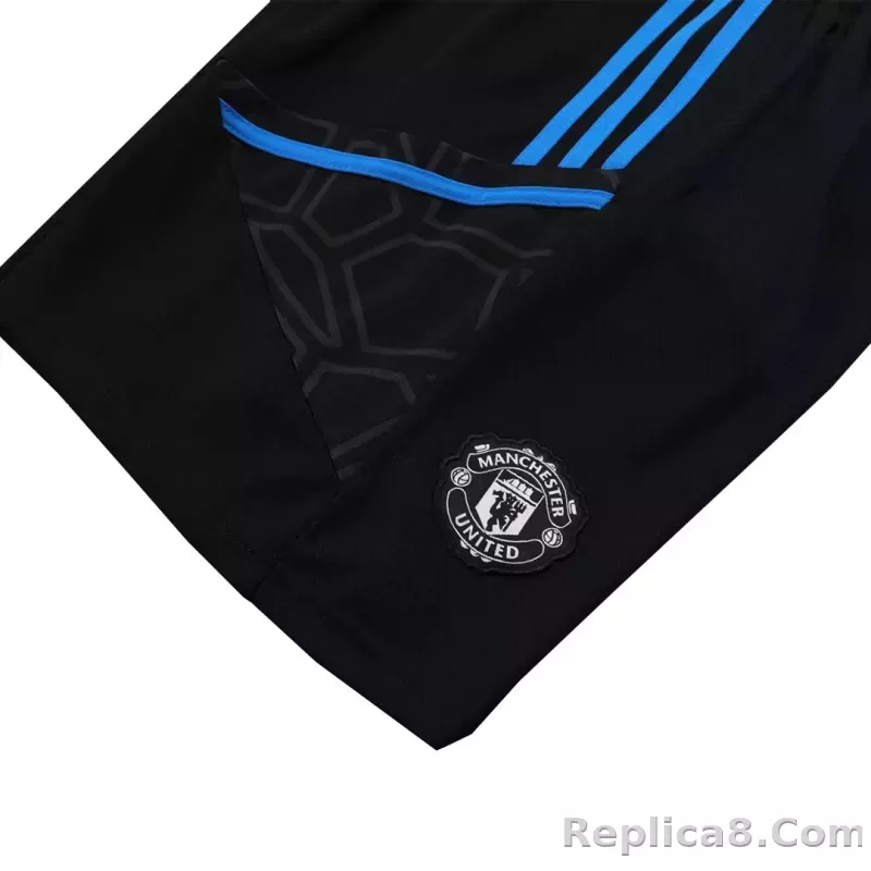 Manchester United Sleeveless Training Kit (Top+Shorts) Black 2022/23 - detail