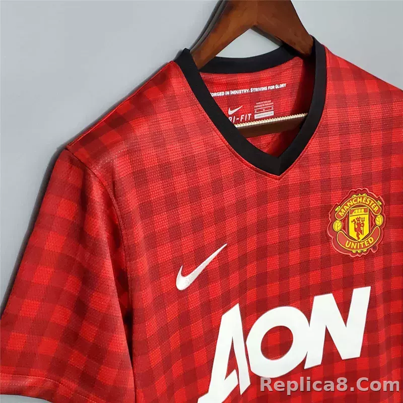 12-13 Manchester United Home Retro Jersey - detail
