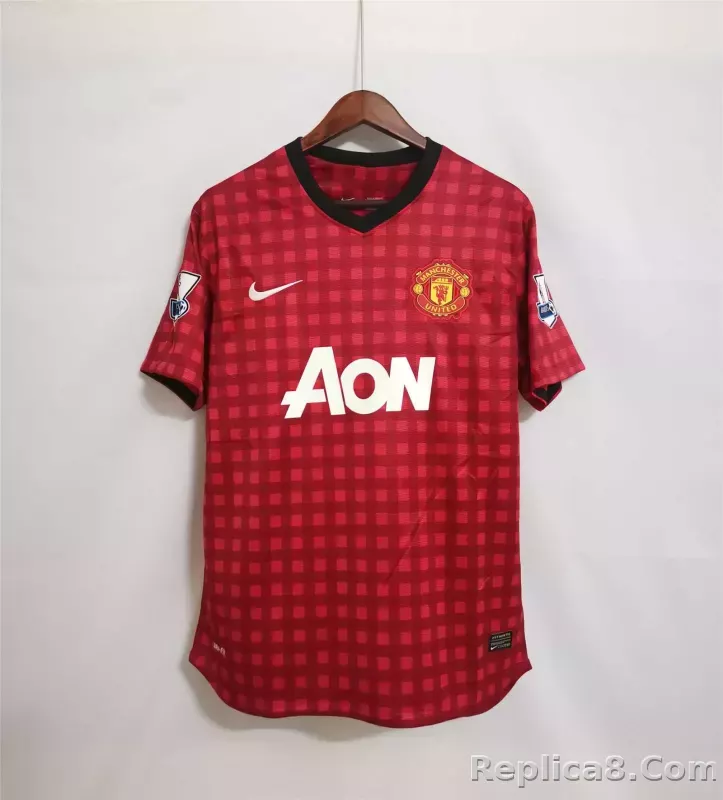 12-13 Manchester United Home Retro Jersey - detail