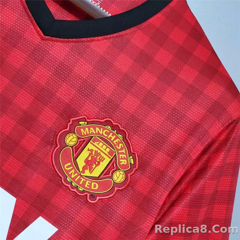 12-13 Manchester United Home Retro Jersey - detail
