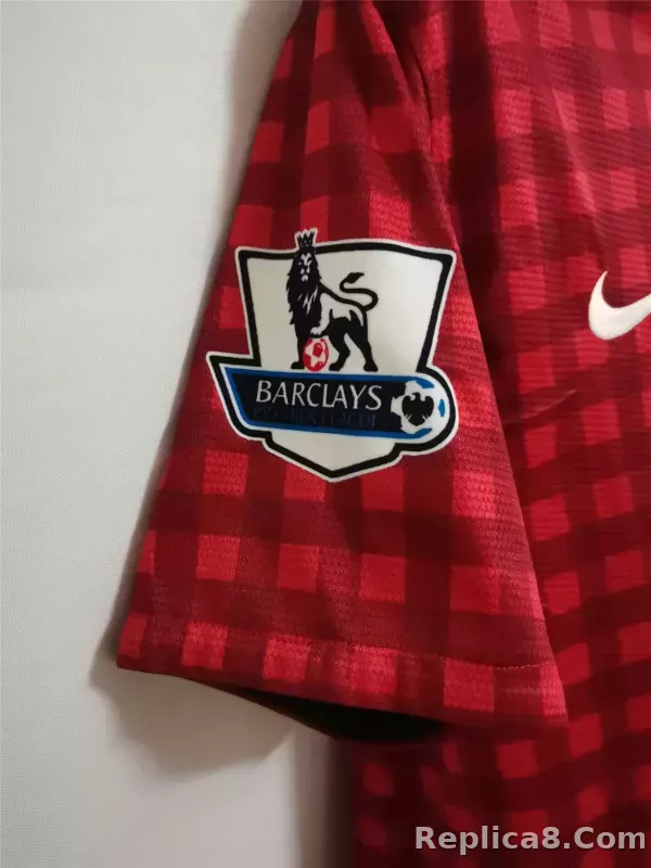 12-13 Manchester United Home Retro Jersey - detail