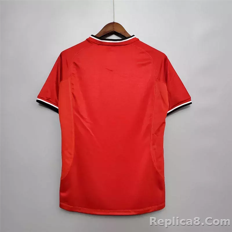 00-02 Manchester United Home Retro Jersey - detail