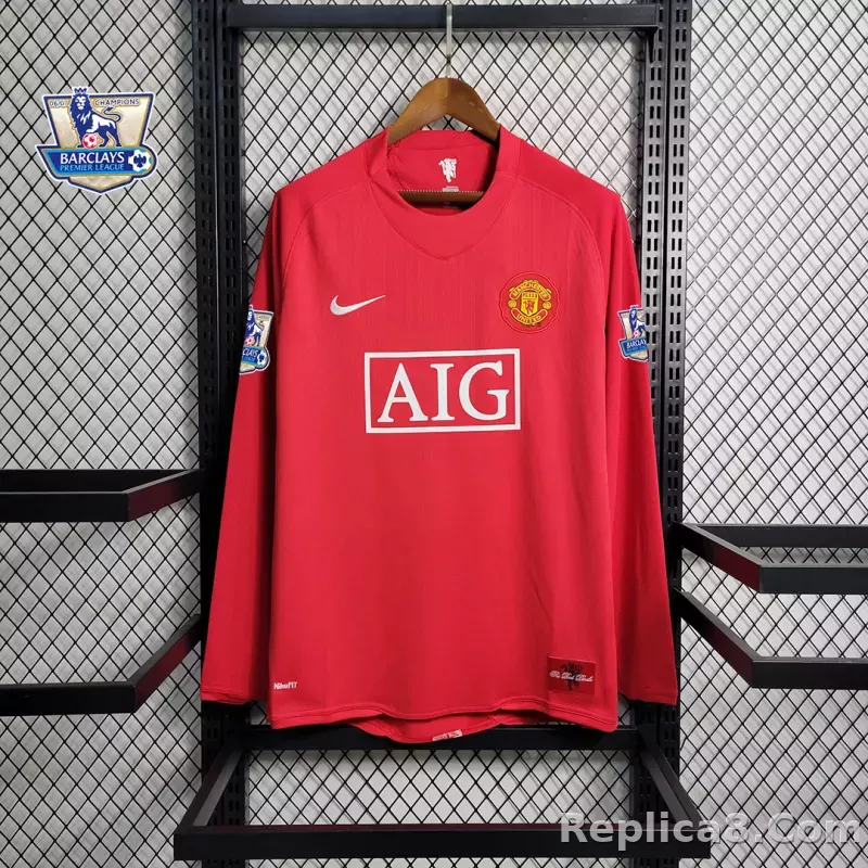 07-08 Manchester United Home Retro Jersey Long Sleeve - detail