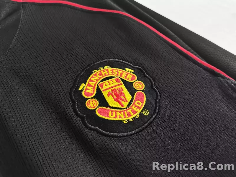07-08 Manchester United Away Retro Jersey - detail
