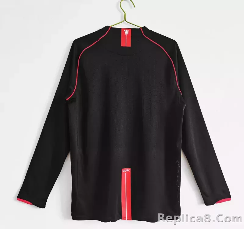 07-08 Manchester United Away Retro Jersey Long Sleeve - detail