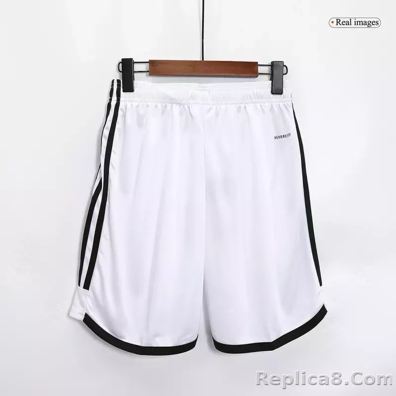 23-24 Manchester United Home Shorts - detail
