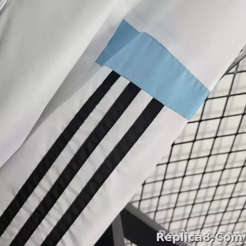 2023 Manchester United Soccer Jersey Windbreaker white - detail