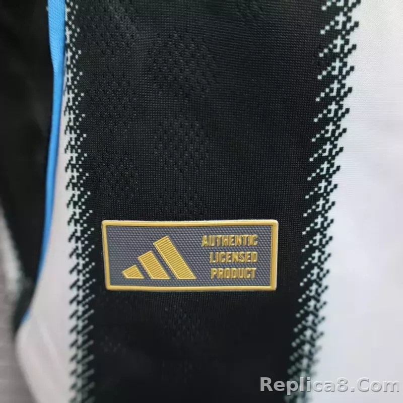 25-26 Newcastle United Home Soccer Jersey Player Version - detail