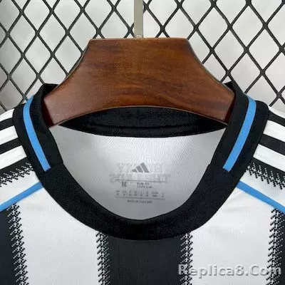 25-26 Newcastle United Home Soccer Jersey - detail
