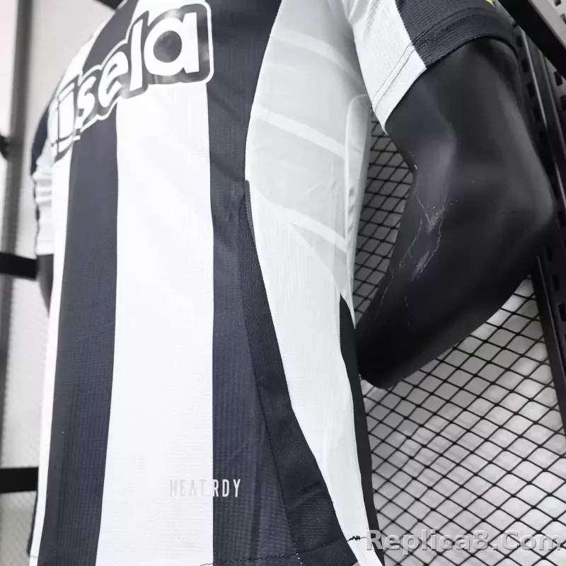 24-25 Newcastle United Home Soccer Jersey Player Version - detail