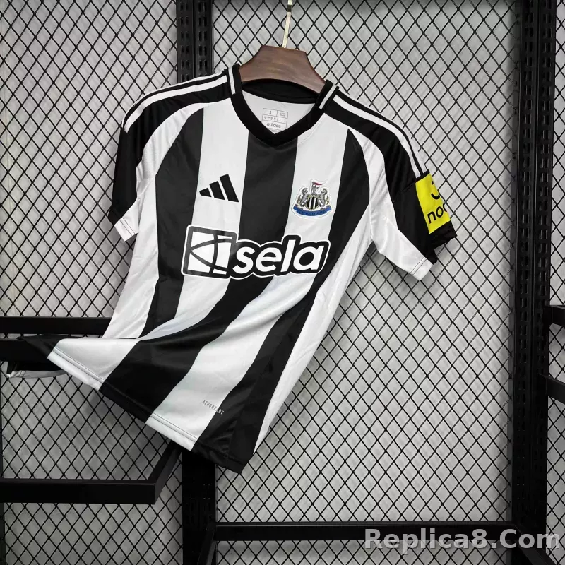 24-25 Newcastle United Home Soccer Jersey - detail