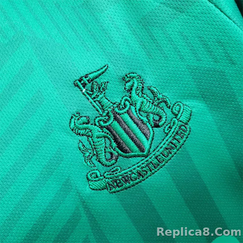 23-24 Newcastle United Away Kids Kit Jersey - detail