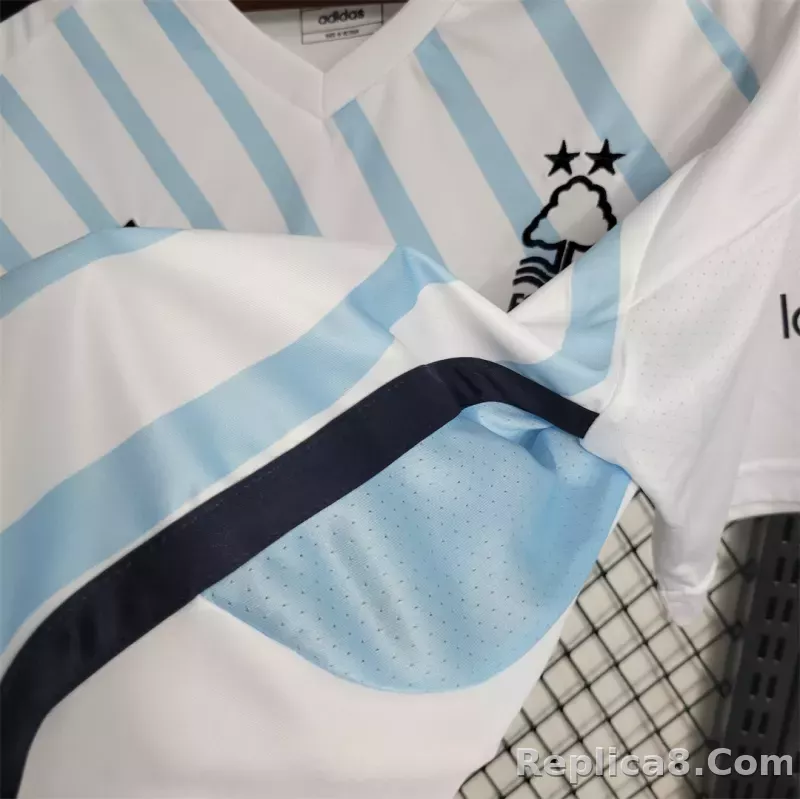 23-24 Nottingham Forest Away Jersey - detail
