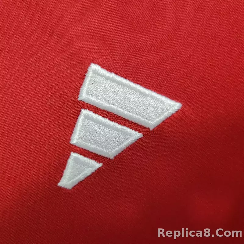 23-24 Nottingham Forest Home Jersey - detail