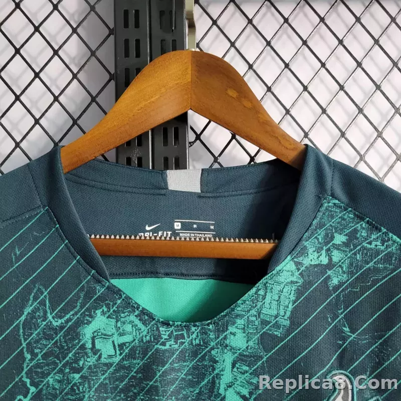 2018-19 Tottenham Hotspur Third Away Retro Jersey - detail