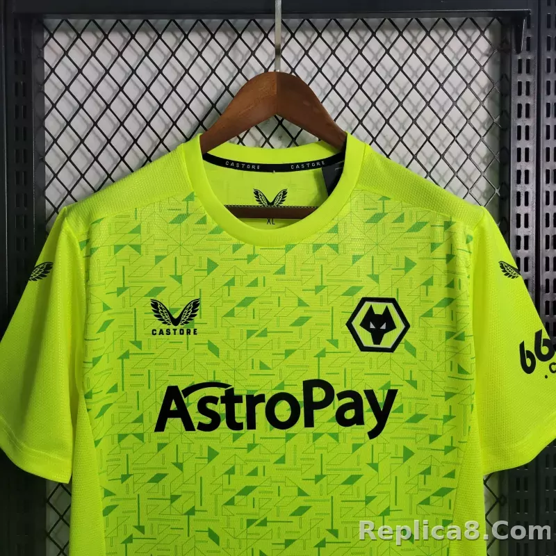 23-24 Wolves Jersey Goalkeepe Fan Version - detail
