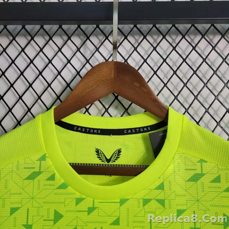 23-24 Wolves Jersey Goalkeepe Fan Version - detail
