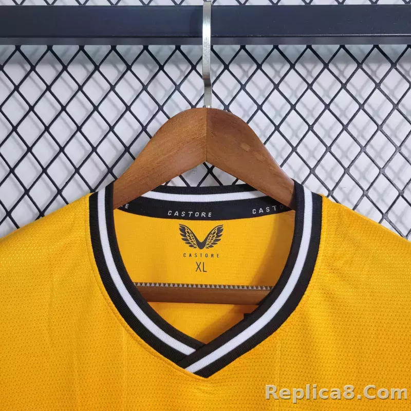 23-24 Wolves Home Kit Jersey+Shorts - detail