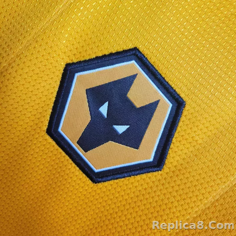 23-24 Wolves Home Kit Jersey+Shorts - detail